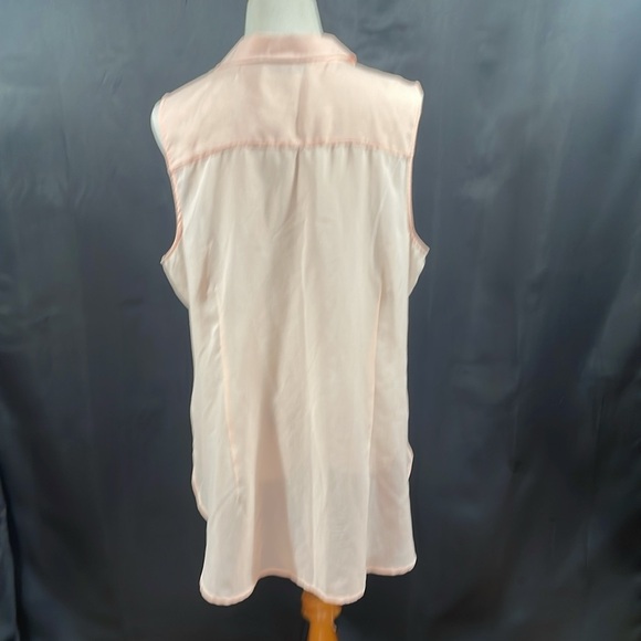 Attention Pink Sleeveless Button Down Shirt Notched Collar light chiffon fabric - Picture 3 of 5